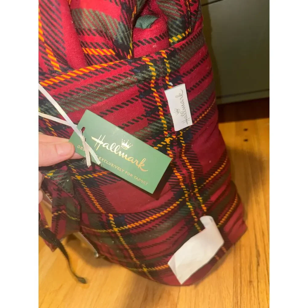 NEW Hallmark Classic Plaid QUEEN Flannel 3-piece Comforter Set Christmas